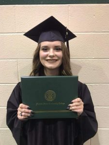 MacKenzie Partridge earns degree from Motlow