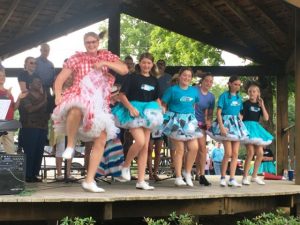 Sassy Smithville Stompers