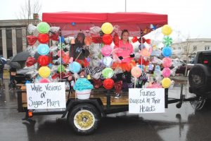 Smithville Christmas Parade: Cash Express wins 2nd place for their entry