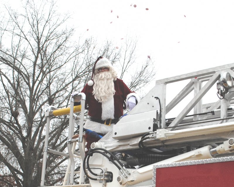 Smithville Christmas Parade and "Christmas on the Square" to be held