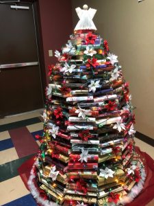 2018 DeKalb Festival of Trees: Most Unique Tree: Justin Potter Library