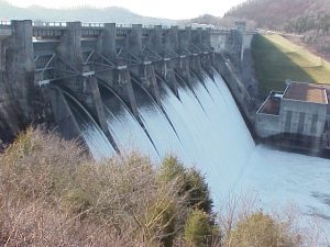 Center Hill Dam