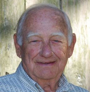 Former Smithville Mayor Waniford Allen Cantrell of Smithville, age 87 passed away at NHC of Smithville. He served as Mayor of Smithville from 1982 to 1986 and was a former member and Chairman of the DeKalb County Board of Education.