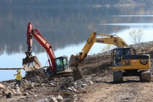 The US Army Corps of Engineers and contractor working to restore the Center Hill Recreation Area or "Ike" Park Nov. 21, 2018. Crews are currently moving dirt to clear and grade the land for a two lane boat ramp. (Photo by Ashley Webster)