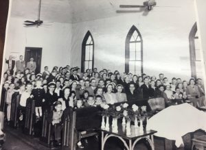 Last worship service before moving to the new Smithville First Baptist Church building in 1952