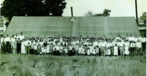 Smithville Church of God congregation in the early years