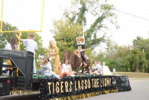 DCHS Homecoming Parade: 3rd place float- Freshman Class “Tigers Lasso the Lions”