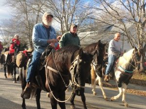 Liberty Christmas Parade : Horseback riders.