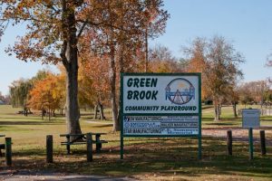 Smithville Mayor Josh Miller announced Monday that the Municipal Golf Course and Green Brook Park (except for the walking trail) are now closed to the public due to the threat of the COVID-19.