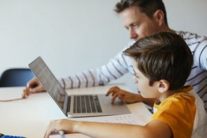 Les Écoles Dekalb Dans Tout Le District Reviennent À L'Apprentissage À Distance Via Google Classroom Jeudi Et Vendredi