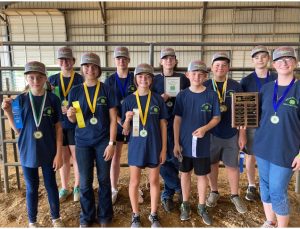 DeKalb County 4-H members on the junior high team placed fourth in their division at the Central Region 4-H Grill Master Challenge. From left to right: Trinity Young, Kylynn Smullen, Cali Agee, Adalyn Smullen, Hannah Keith, Riley Fuson, Wade Evans, Ben Barton, Paul Oliver, and Lily Waggoner.