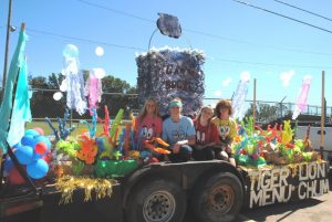 DCHS Homecoming Parade: The Senior Class took third place for their float “Tiger Menu: Lion Chum”