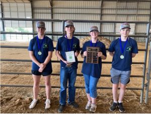 DeKalb County 4-H is Regional Champions. The senior high team comprised won first place at the Central Region 4-H Grill Master Challenge. TChampion Senior High Members from left to right: Avalynn Smullen, Riley Fuson, Lilly Waggoner, and Paul Oliver.