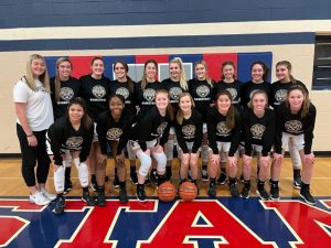 DCHS Lady Tigers Win Consolation Bracket of Heritage Christmas Tournament at Maryville