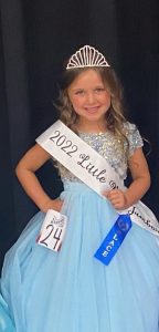 Miss Jamboree Winner in the 4-6 year old category: Queen Kendyl Reign Atnip, the 6 year old daughter of Brooke Hutchings and Cody and Kimberly Atnip of Liberty.