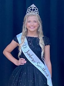 Miss Jamboree Winner in the 11-13 age division: In the 11-13 year old age division 11 year old Ella Grace Kirksey was the winner. She is the daughter of Graden and Sabrina Kirksey of Smithville.