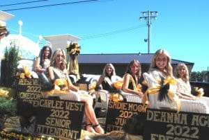 DCHS Homecoming Queen and Attendants. Pictured left to right: Queen Reese Williams , Carlee West, Hannah Trapp, Sadie Moore, Deanna Agee, and Caroline Crook