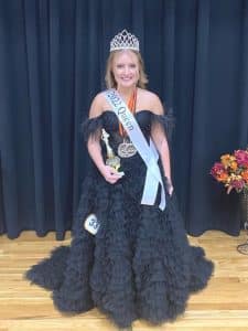 Deanna Marie Agee, 14 year old daughter of David and Dama Agee of Smithville was crowned Fall Fest Queen of the age 14-16 category Saturday. She was also awarded for prettiest eyes, hair, attire, and most photogenic.