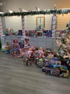 RealSource and Circle of Love to Make Christmas Merrier for Many DeKalb County Kids