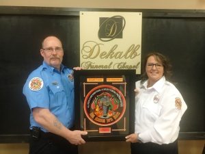 DeKalb County Volunteer Firefighter Bill Brown of the Liberty Station received the 2022 DeKalb Funeral Chapel “GIT R DONE” award during the annual department awards program Saturday night. Lieutenant Kristie Johnson presented the award to Brown.