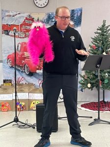 The Christmas Story was delivered by Ryan Huling of New Life Pentecostal Church & Pickles.