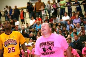 Donny Green takes on Harlem Wizards in previous local event