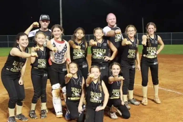 Big Congratulations to the DeKalb County Softball 10-12 year old Fast Pitch girls for going 4-0 in the Middle Tennessee Youth Baseball and Softball Association 13U All-Stars Kid Pitch Tournament, defeating Fentress, Sparta, and Cookeville in the championship game to bring home the victory and the rings!