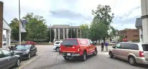 Courthouse Cleared After Bomb Threat (Tony Luna Photo)